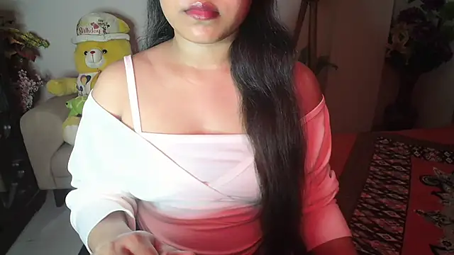 Most-Beautiful-Queen online show from December 2024 06:52:01 PM