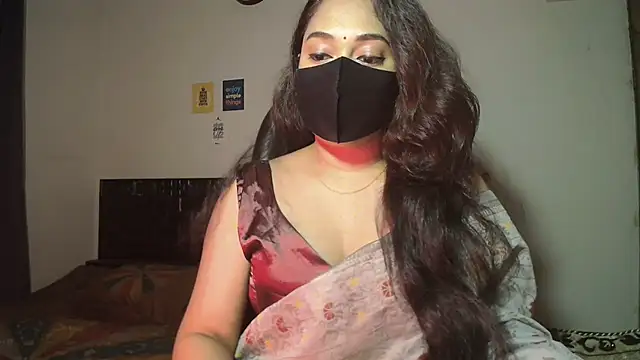 Most-Beautiful-Queen online show from April 2026 07:23:02 PM