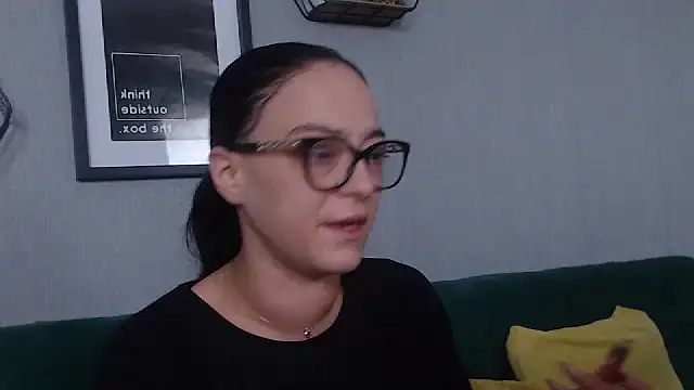 IzabelllNoir online show from February 2025 09:15:01 AM