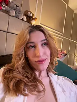 SerenaBennet online show from March 2025 09:51:01 PM