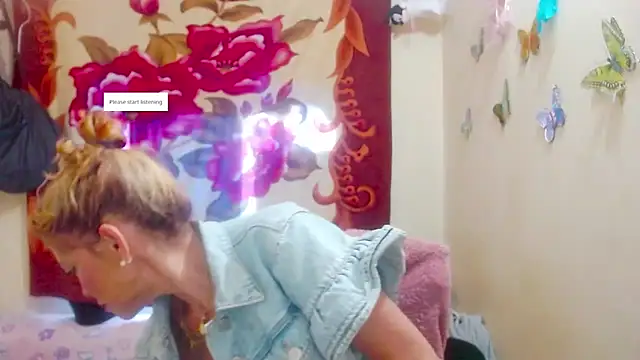 electra-mommy online show from October 2025 12:16:01 PM