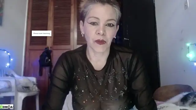 electra-mommy online show from May 2026 07:31:01 PM