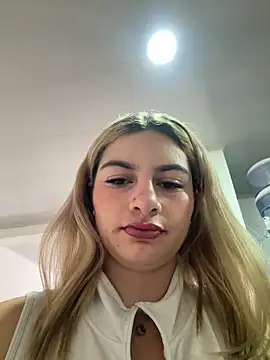 AtheneaRossi online show from February 2026 12:15:01 PM