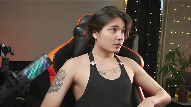 cherrydany online show from February 2026 11:11:01 AM