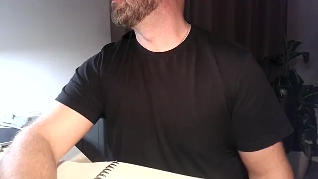 Mr Beef online show from December 2024 11:09:02 PM