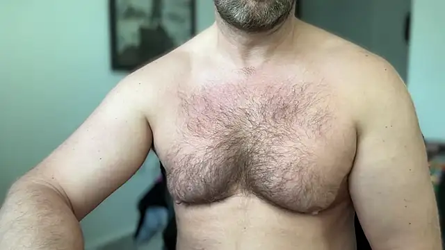 Mr Beef online show from October 2025 03:27:01 PM