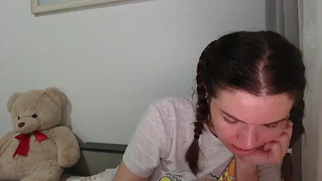  JustmeHere  online show from November 2025 08:44:01 PM