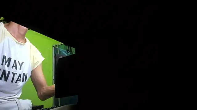 Brenda Smith69 online show from September 2025 06:07:01 PM