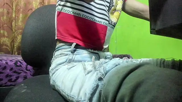 Snapshot of Brenda_Smith69 chatting on December 2025 08:59:02 PM Brenda Smith69 online show from December 2025 08:59:02 PM