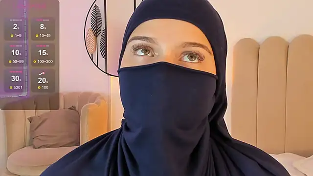 anna-henao online show from December 2024 04:25:02 PM