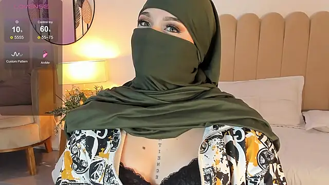 anna-henao online show from February 2025 12:17:02 PM