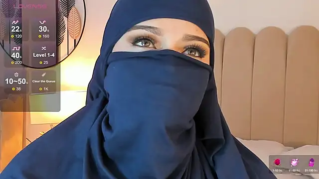 anna-henao online show from February 2025 02:02:01 PM