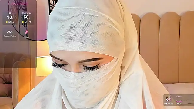 anna-henao online show from February 2025 01:24:01 PM