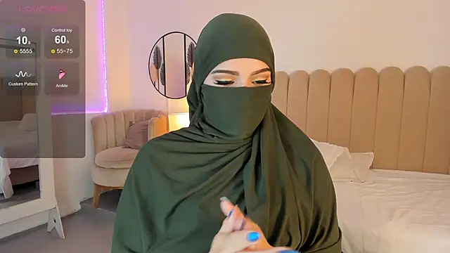 anna-henao online show from March 2025 12:37:02 PM