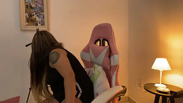 SweetPaige  online show from February 2026 03:07:01 PM