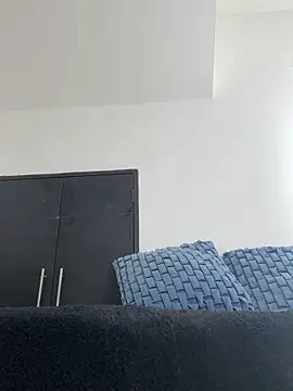 jamilaross online show from September 2025 09:03:02 PM