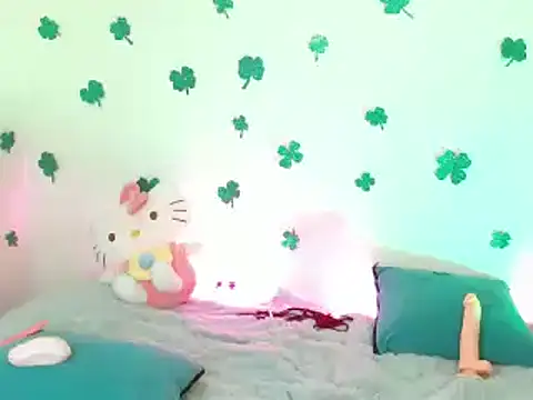 kittycatw online show from March 2025 11:08:02 AM