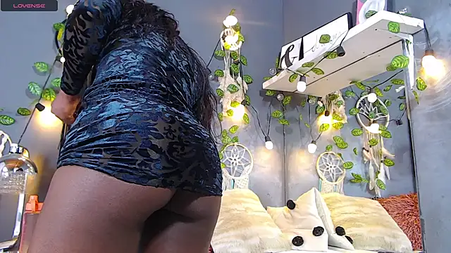 Snapshot of ItsVenuss chatting on February 2025 05:09:01 PM ItsVenuss online show from February 2025 05:09:01 PM