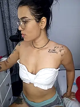 Amy sweet-03 online show from October 2025 04:48:02 AM