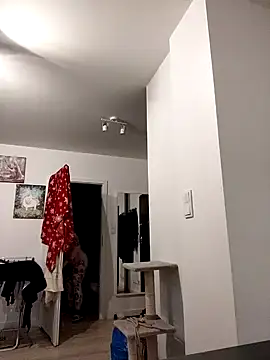 divine eve online show from March 2025 11:28:02 PM