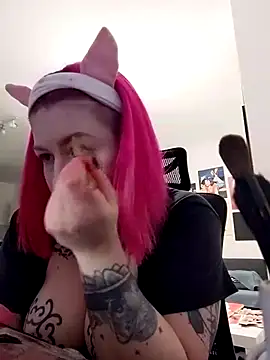 divine eve online show from March 2025 10:26:02 PM