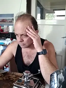 Snapshot of 1Kalandor@xh chatting on October 2025 08:04:01 AM 1Kalandorxh online show from October 2025 08:04:01 AM