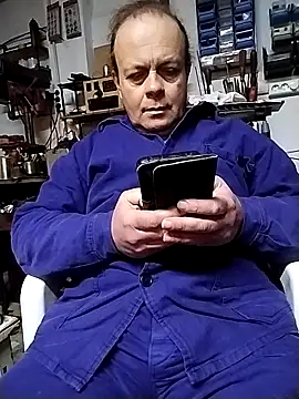 Snapshot of 1Kalandor@xh chatting on February 2026 08:43:02 AM 1Kalandorxh online show from February 2026 08:43:02 AM