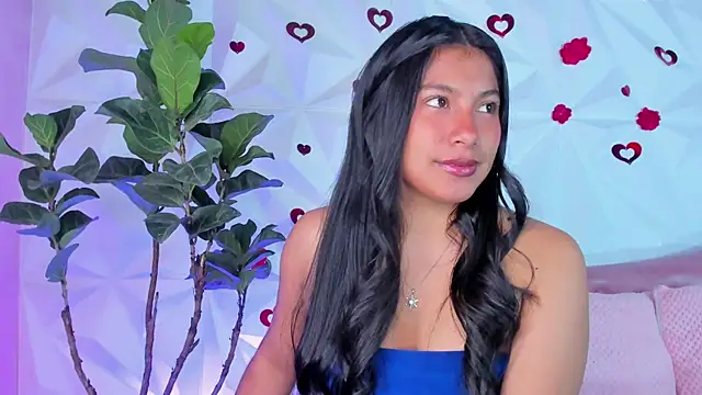 Snapshot of LinnaGardenia chatting on March 2025 01:45:01 PM LinnaGardenia online show from March 2025 01:45:01 PM