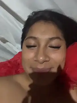 Snapshot of LinnaGardenia chatting on January 2026 02:36:02 AM LinnaGardenia online show from January 2026 02:36:02 AM