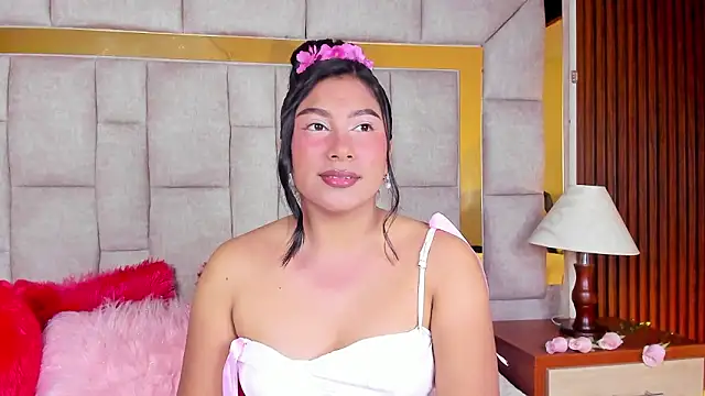 Snapshot of LinnaGardenia chatting on March 2026 02:56:02 PM LinnaGardenia online show from March 2026 02:56:02 PM