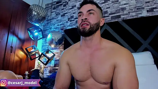 cesar jonnes online show from February 2025 09:52:02 PM