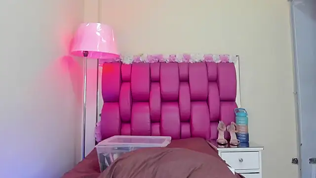 Gabriela Brown online show from January 2025 03:28:02 PM