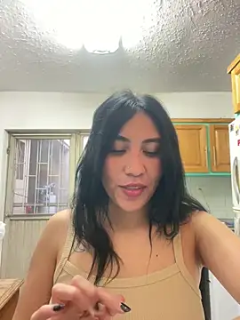 LunaAurora3 online show from December 2024 11:47:01 PM