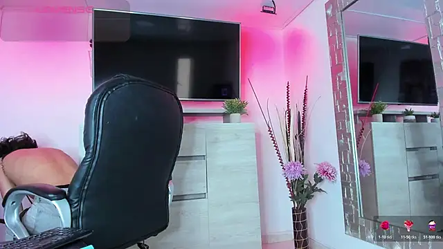 Jhonny-Blake online show from May 2026 08:04:02 PM