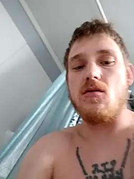 Snapshot of selfmadestud chatting on February 2026 10:41:02 AM selfmadestud online show from February 2026 10:41:02 AM