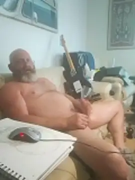 Snapshot of iambradz chatting on November 2025 04:58:02 AM iambradz online show from November 2025 04:58:02 AM