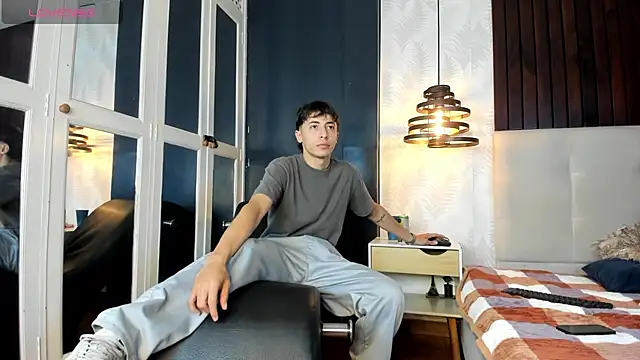 AlessandroDybala online show from March 2025 03:50:02 PM