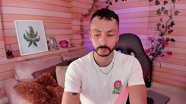 Tom cooper  online show from February 2025 01:19:02 PM