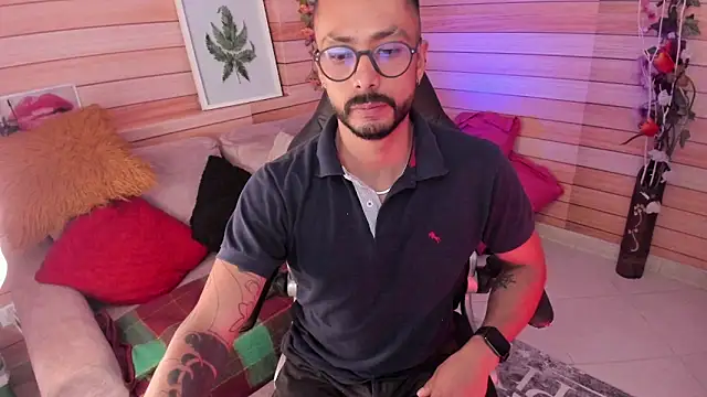 Tom cooper  online show from March 2025 01:08:01 PM