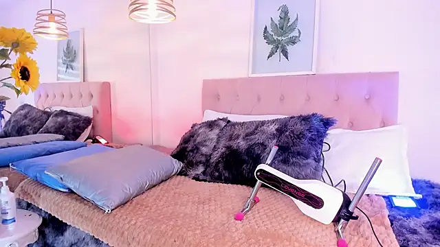 Tom cooper  online show from September 2025 12:48:01 PM