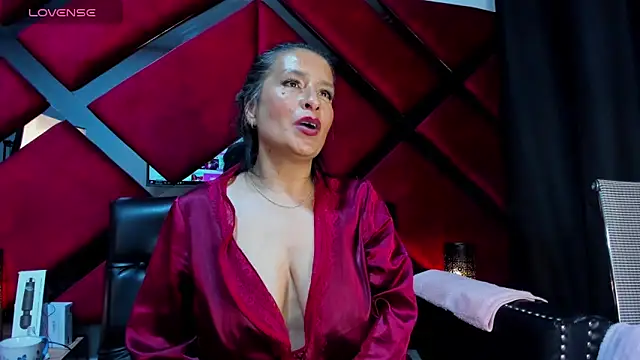 Kendra-Foxxy online show from December 2025 10:13:02 AM