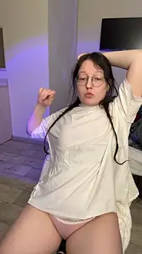 emigooflordXD online show from November 2025 11:27:02 AM