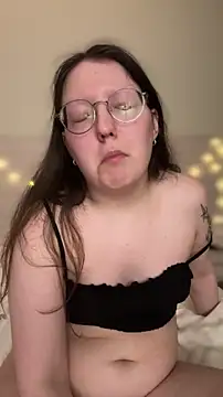 Snapshot of emigooflordXD chatting on June 2026 08:23:01 PM emigooflordXD online show from June 2026 08:23:01 PM
