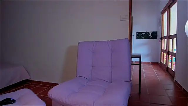 Lauren A online show from January 2025 08:37:02 PM