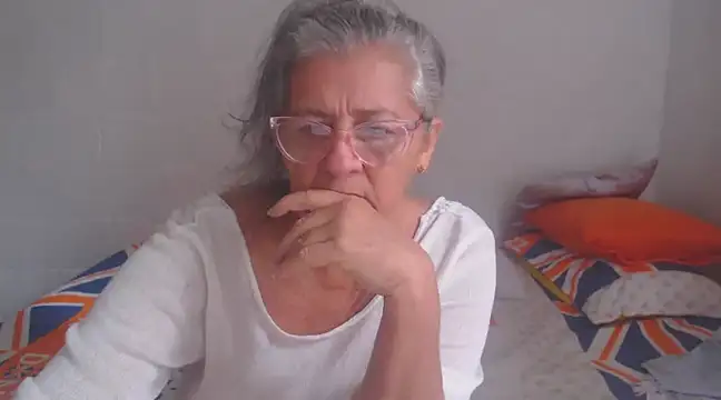 candy mature  online show from February 2025 03:42:02 PM