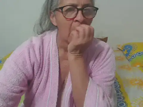 candy mature  online show from March 2025 03:40:02 PM