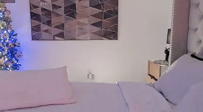 vangie  online show from December 2024 01:40:02 AM