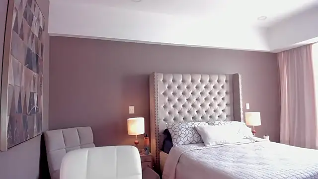 vangie  online show from November 2025 07:41:02 PM