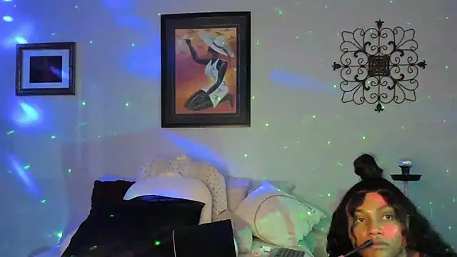 yiauana online show from February 2025 03:08:02 AM