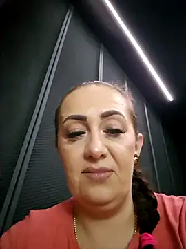 AvaLloyd online show from February 2025 03:34:02 AM